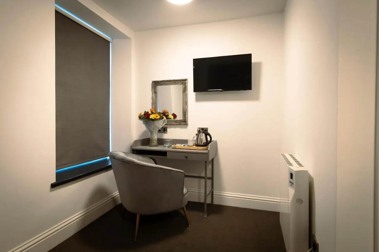 The Friendship Hotel Stocksbridge  0*, Stocksbridge (South Yorkshire)