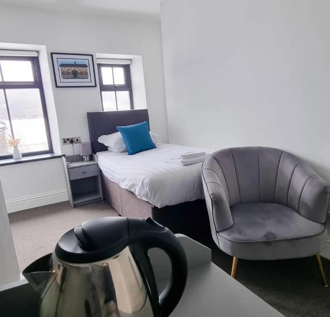 The Friendship Hotel Stocksbridge