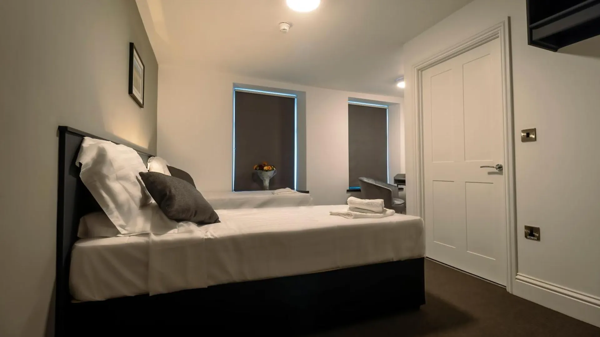 The Friendship Hotel Stocksbridge